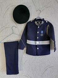 Карнавальний костюм- Парадна форма військового. Продаж  