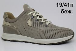 Мужские кожаные летние туфли с перфорацией Clubshoes бежевые
