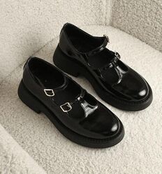 Туфлі жіночі Jasmine 843 чорні весна-осінь, шкіра лакована 5621