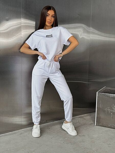 Спортивний костюм