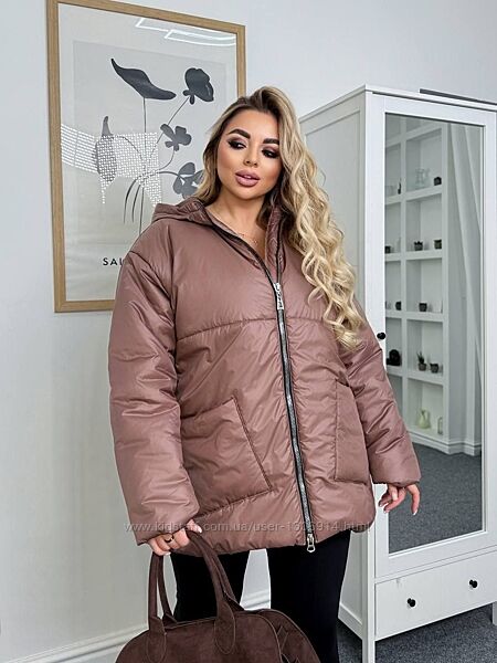 Стильна курточка на синтопоні