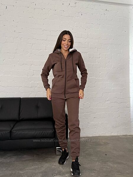Спортивний костюм трьохнить на флісі 