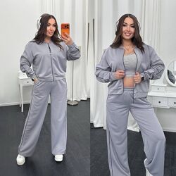   Сучасний жіночий костюм із тканини петля