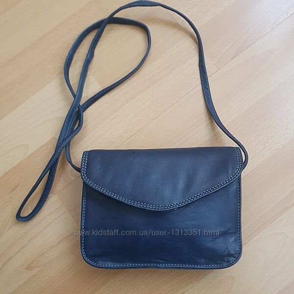 Сумочка нова,  маленька,  шкіряна 