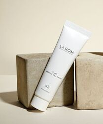 Гипоаллергенный увлажняющий и успокаивающий барьерный крем Lagom Cellus