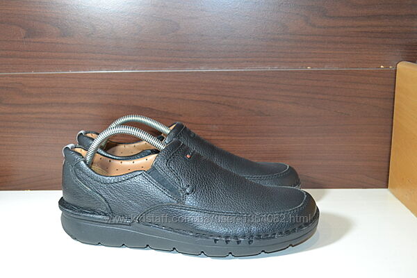 clarks 42-43р полуботинки кожаные туфли оригинал челси