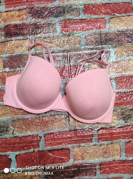 Арт.0136 бюстгалтер від primark розмір євро 70d