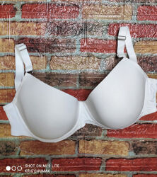  Арт.0160 бюстгальтер від primark розмір євро 70н