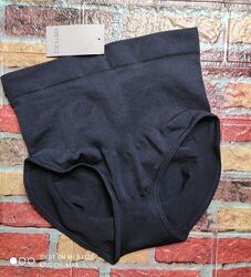 Арт.0369 утяжка, трусики від esmara розмір євро м 40/42