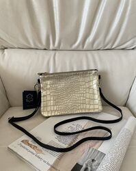 Італійська шкіряна сумочка кросбоді на 3 відділення