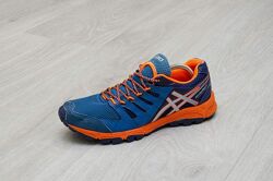 Кросівки ASICS Gel Fuji Attack 4. Устілка 28,5 см