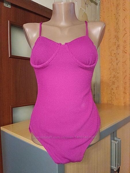 Шикарный цельный купальник в рубчик, размер М - 12 - 46