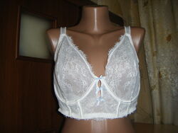 Шикарный кружевной бюстгальтер 95Н