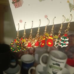 Стильні святкові сережки до Нового року