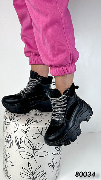 Ботинки женские 