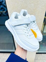 Класичні кросівки Clibee
