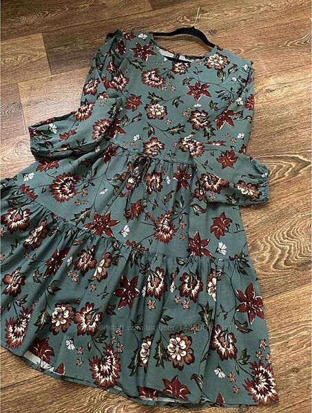 Гарна сукня House brand