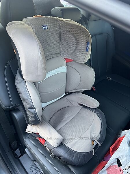 Автокрісло Chicco Oasys FixPlus Evo 15-36 кг група 2-3 