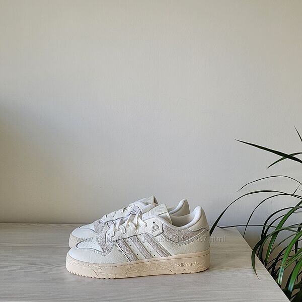 Кросівки шкіряні ОРИГІНАЛ Adidas Rivalry 86 lowрр.42
