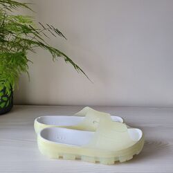 Шльопанці Оригінал Ugg рр.39