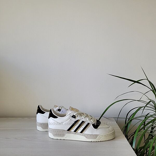 Кросівки шкіряні ОРИГІНАЛ Adidas Rivalry 86 low IF6262 рр.39 1/3
