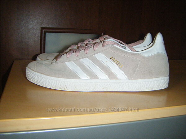 Кроссовки бежевые ADIDAS, 36.5 размер 23 см