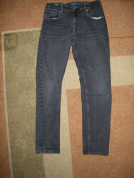 Джинсы серые классика, на парня 14 лет, рост 158 см