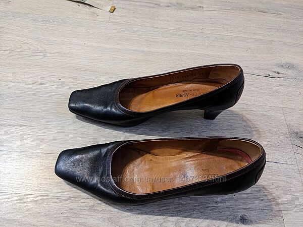 Шкіряні туфлі Leder Asper 40