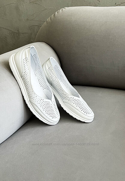 Мокасины балетки кожаные женские летние перфорация белые v7-a7-12b