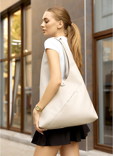 Жіноча сумка хобо M сірий шовк