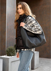 Жіноча сумка  хобо L бо чорна