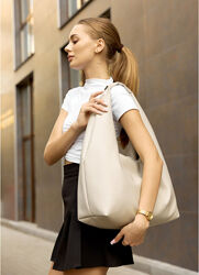 Жіноча сумка хобо L  сірий шовк