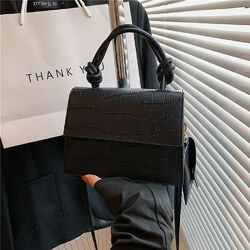 Маленька каркасна сумочка з екошкіри 74-1568A