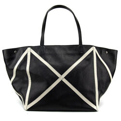 Шкіряний жіночий шоппер з акцентними швами 74835A-FL