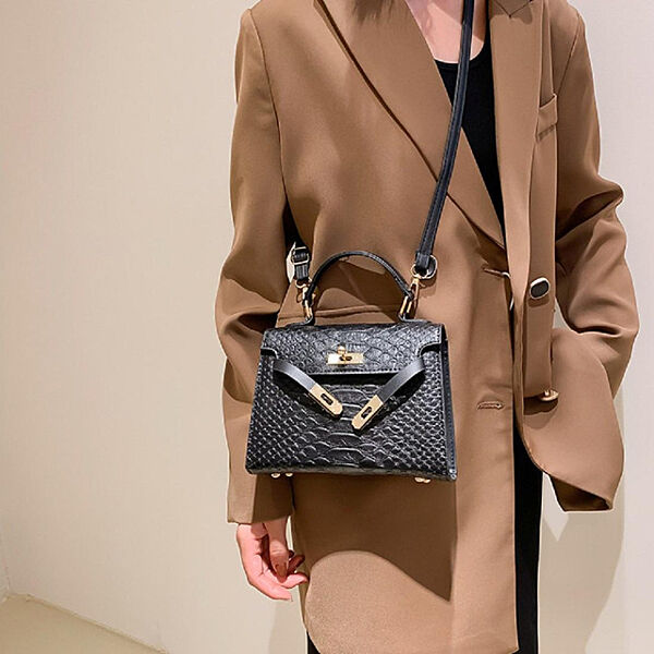 Стильна жіноча класична сумочка з еко-шкіри 72-8535A