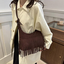 Містка замшева сумка з бахромою 72-9352DB