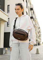 Сумка через плече жіноча бананка шоколад