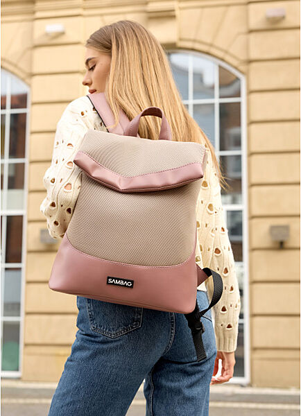 Жіночий рюкзак рожевий