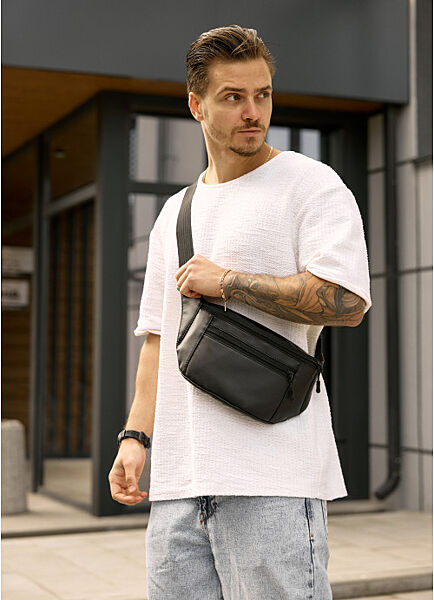 Сумка на пояс чорна