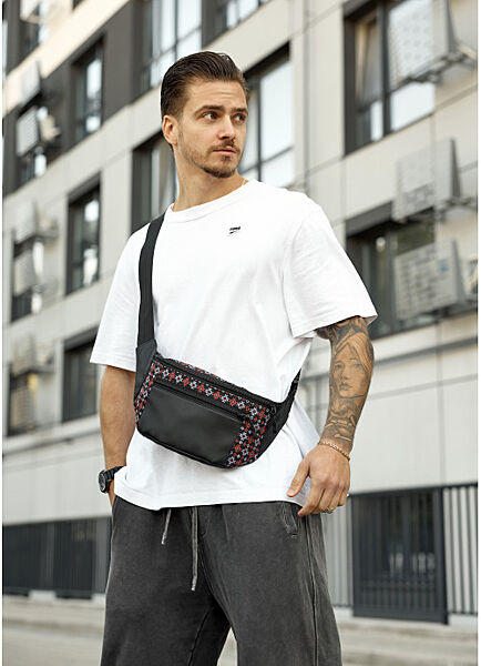 Сумка на пояс чорна принт