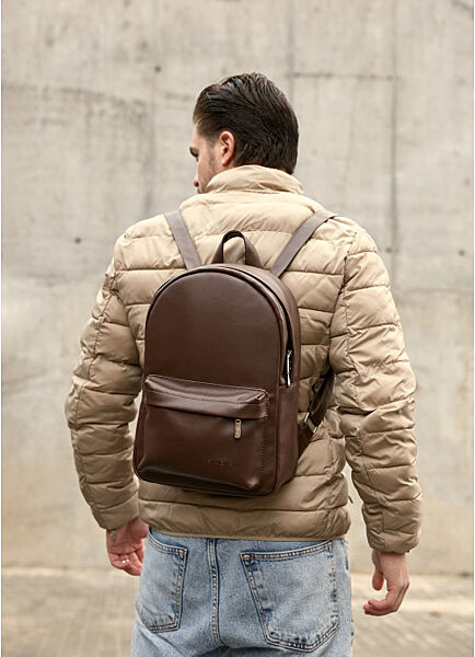 Чоловічий рюкзак шоколадний