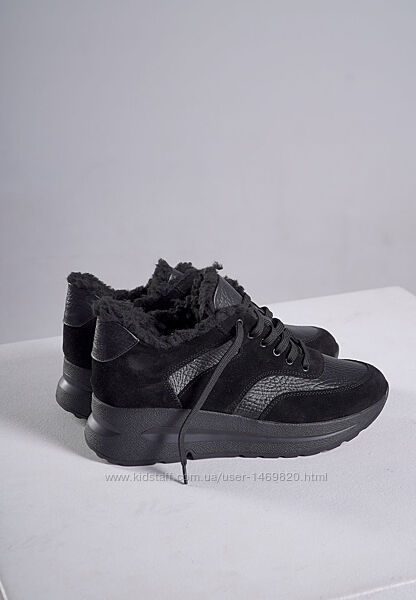Кроссовки зимние женские замша кожа на меху черные 747pr