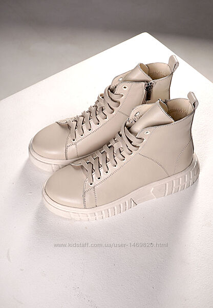 Кеди зимові шкіряні високі жіночі світлі бежеві 706be
