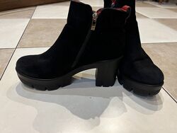 Черевики жіночі 