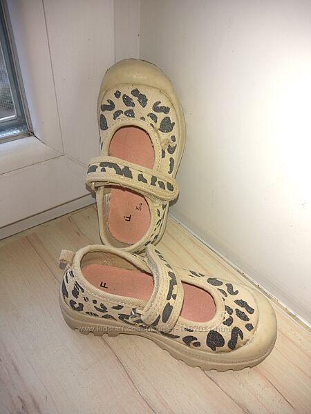 Туфли мокасины F&F демисезонные для девочки 24