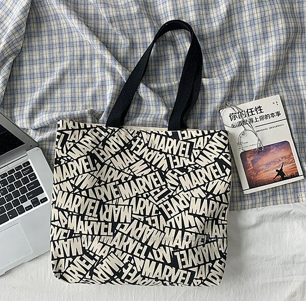 Сумка женская шоппер тканевой на змейке с модным принтом