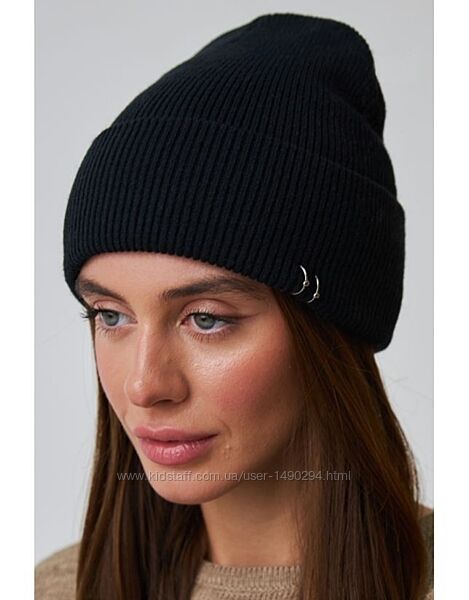 Шапка женская демисезонная с отворотом Орбит черный