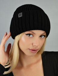 Шапка женская вязаная черная с микрофлисом размер 56-59