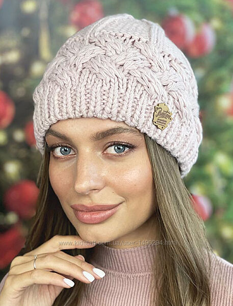 Шапка женская теплая на флисе светлая пудра Дюран