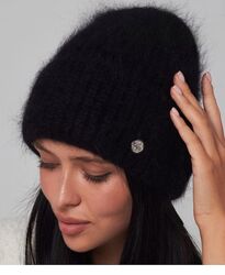 Шапка женская ангоровая черная Соломия размер 56-59